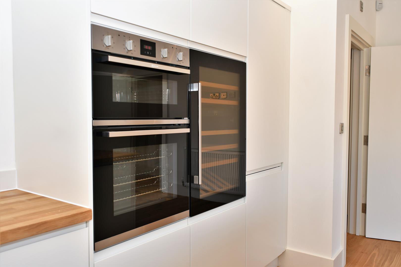 SAMPLE KITCHEN PHOTO